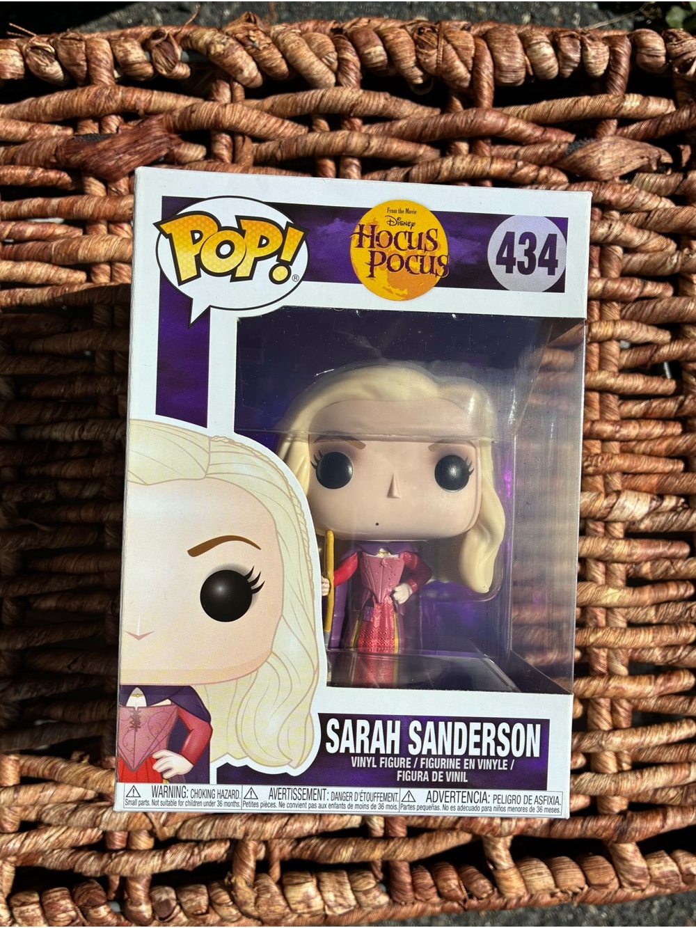 Funko Sarah Sanderson Vinyl Figure - Pink and Blonde